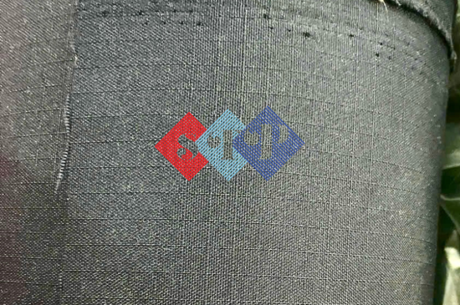 Vải Polyester Caro Màu Đen Cán PU Chống Thấm Nước